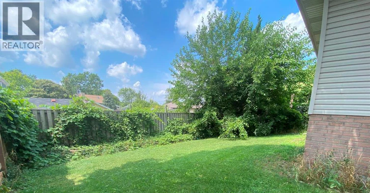1087 Brookview Crescent, Windsor, ON, N8W 5H3 - 3