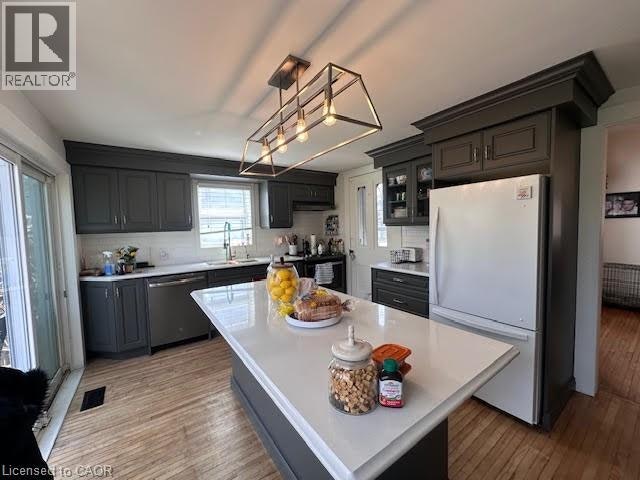 299 Wellington Street, Ingersoll, ON, N5C 1T2 - 2