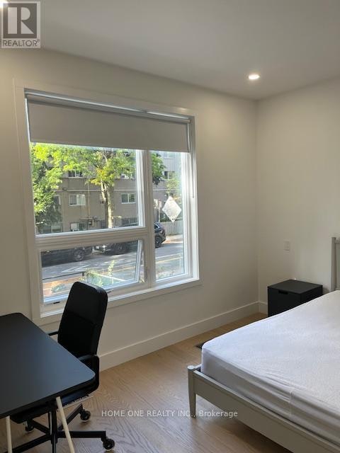101-35 Denison Avenue, Toronto, ON, M5T 2M6 - 3
