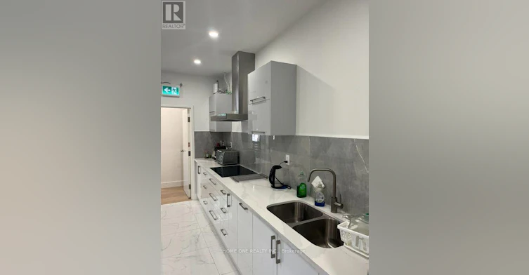101-35 Denison Avenue, Toronto, ON, M5T 2M6 - 8