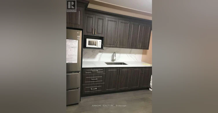 MAIN FL BR-253 Palmerston Avenue, Toronto, ON, M6J 2J3 - 4
