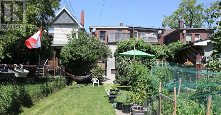 LOWER-57 Carus Avenue, Toronto, ON, M6G 2A5 - 20