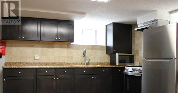 LOWER-57 Carus Avenue, Toronto, ON, M6G 2A5 - 4