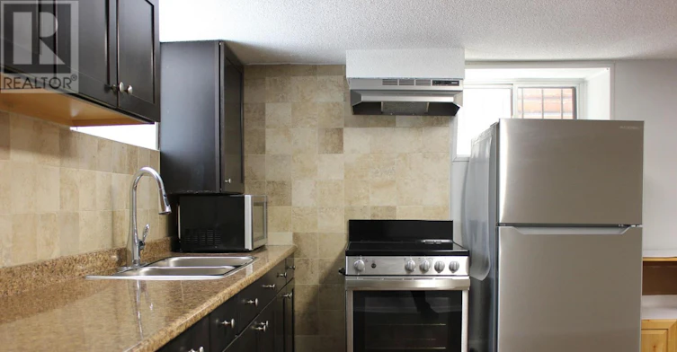 LOWER-57 Carus Avenue, Toronto, ON, M6G 2A5 - 5