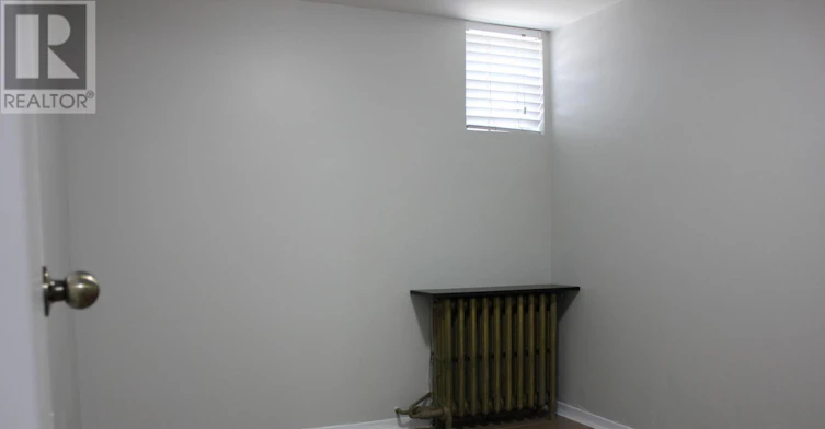 LOWER-57 Carus Avenue, Toronto, ON, M6G 2A5 - 12