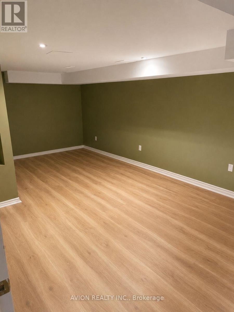 BSMT-947 Northern Prospect Crescent, Newmarket, ON, L3X 1N8 - 5