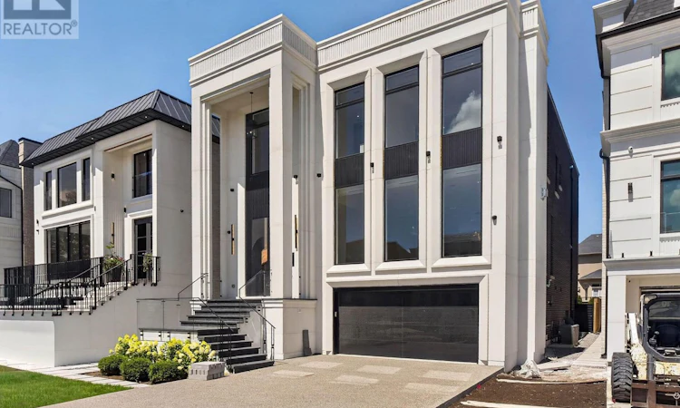 26 Clinton Drive