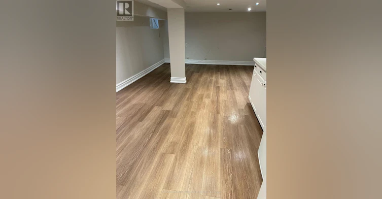 LOWER-154 Sorauren Avenue, Toronto, ON, M6R 2E5 - 3