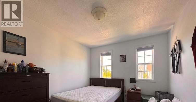 772 Zermatt Drive, Waterloo, ON, N2T 2W8 - 6