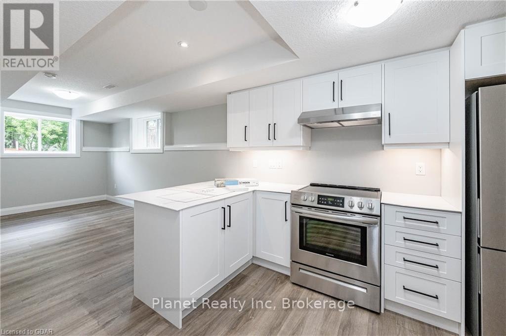 2-330 Exhibition Street, Guelph, ON, N1H 4S2