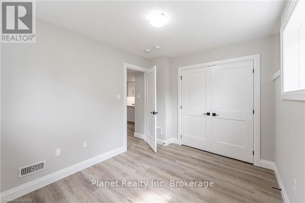 2-330 Exhibition Street, Guelph, ON, N1H 4S2 - 5
