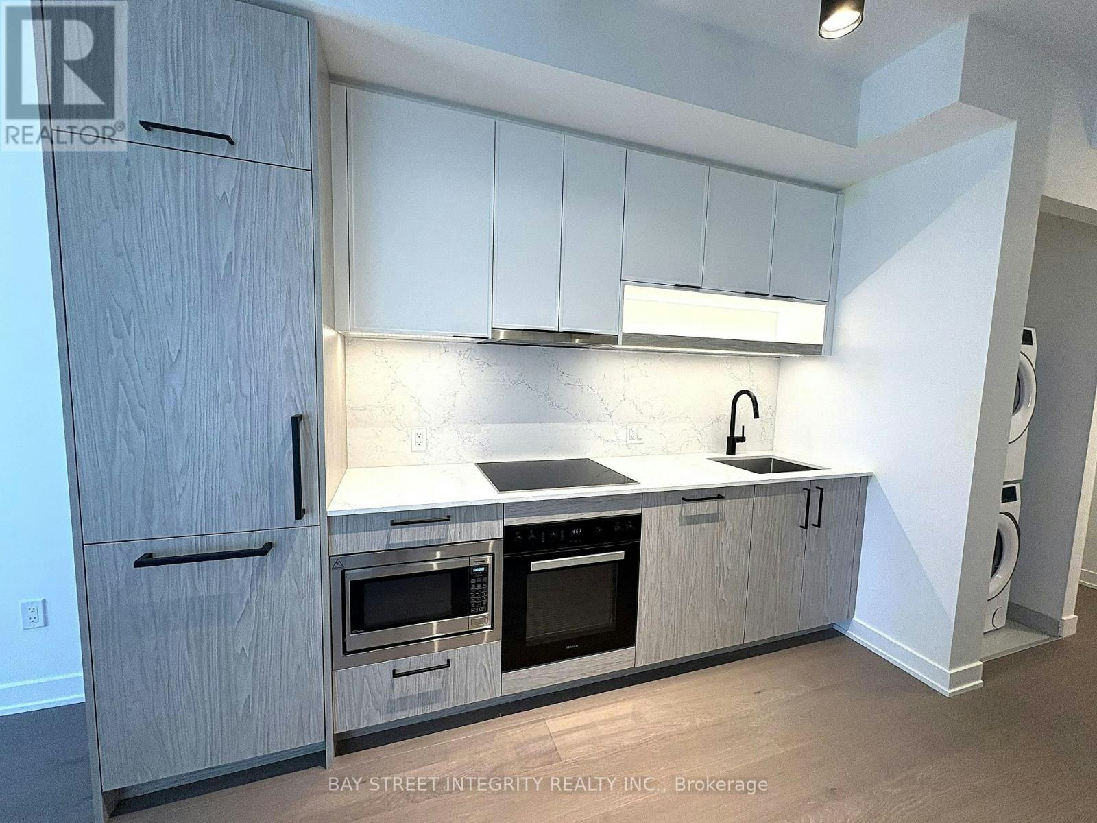 1703-91 Montclair Avenue, Toronto, ON, M5P 0B1 - 6