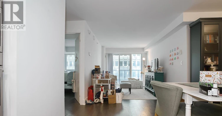 1012-955 Bay Street, Toronto, ON, M5S 0C6 - 11