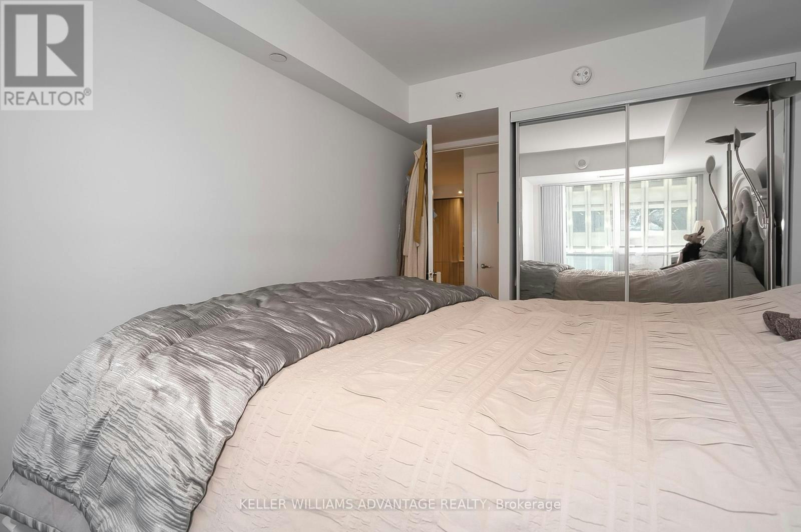 1012-955 Bay Street, Toronto, ON, M5S 0C6 - 19