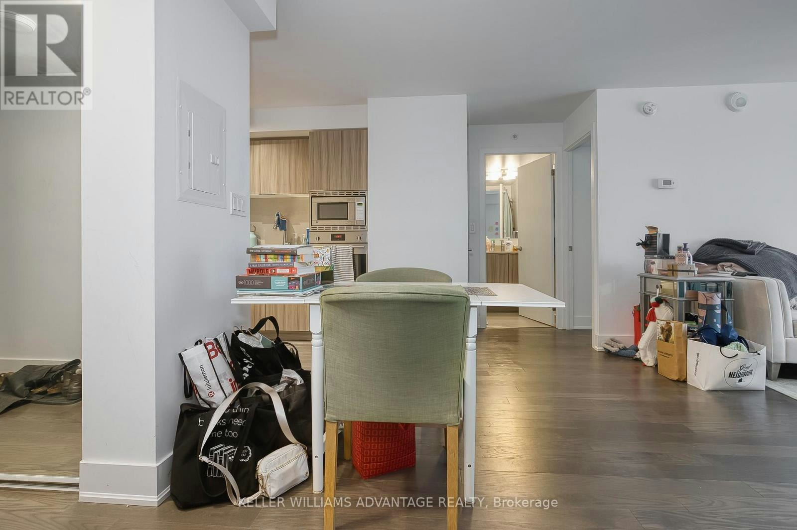 1012-955 Bay Street, Toronto, ON, M5S 0C6 - 8