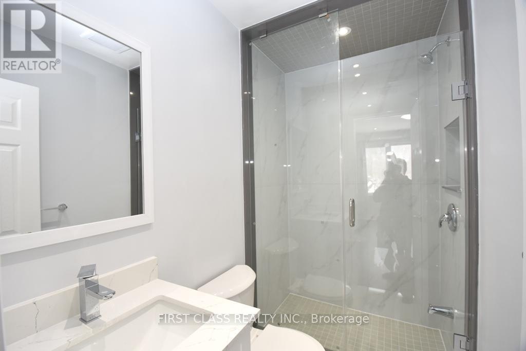 MAIN-113 Holcolm Road, Toronto, ON, M2N 2E1 - 17