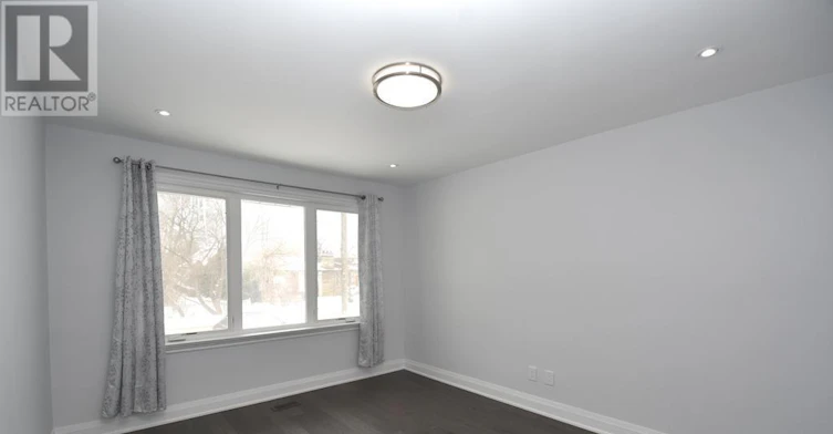 MAIN-113 Holcolm Road, Toronto, ON, M2N 2E1 - 11