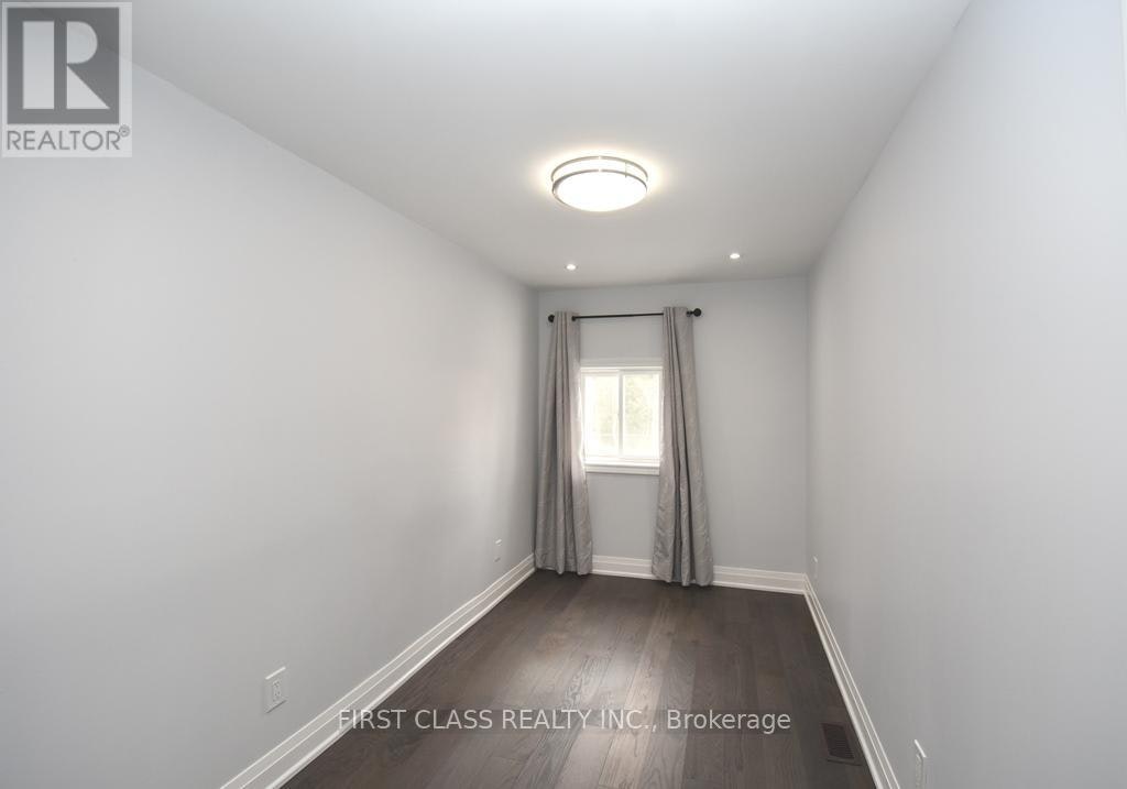 MAIN-113 Holcolm Road, Toronto, ON, M2N 2E1 - 9