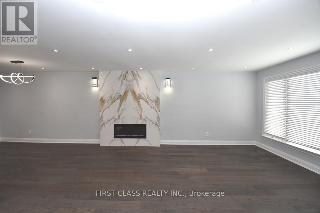 MAIN-113 Holcolm Road, Toronto, ON, M2N 2E1 - 4
