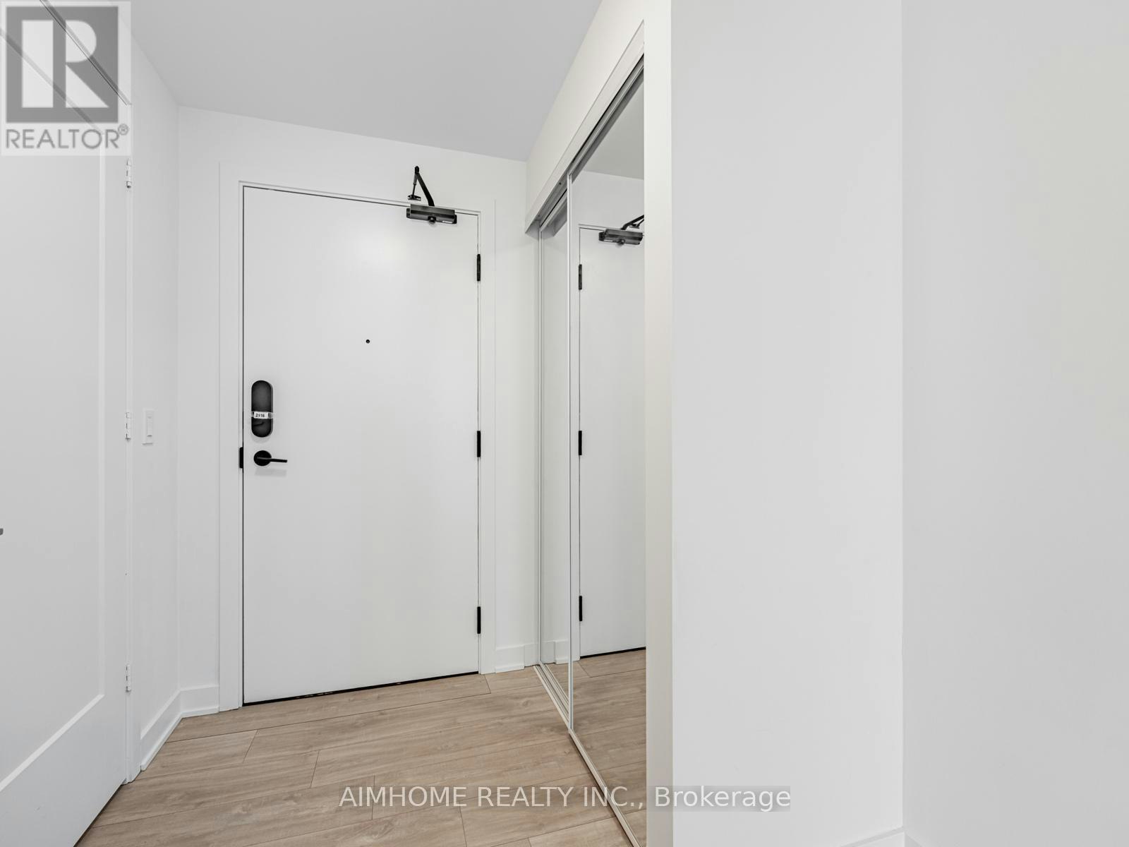 2116-70 Princess Street, Toronto, ON, M5A 0X6 - 2