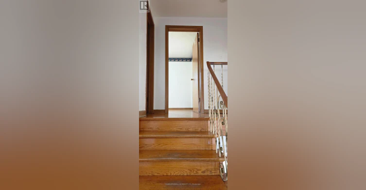 46 Cavehill Crescent, Toronto, ON, M1R 4P9 - 10
