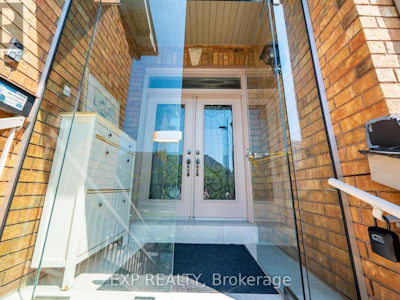 3 Baffin Court - 5