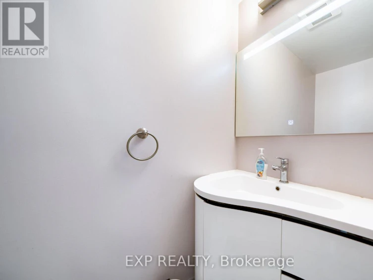 3 Baffin Court, Richmond Hill, ON, L4B 4J6 - 8