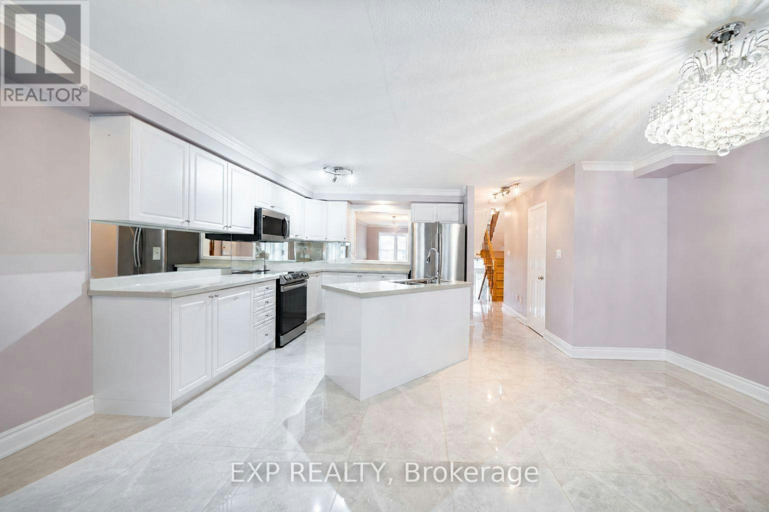 3 Baffin Court, Richmond Hill, ON, L4B 4J6 - 7