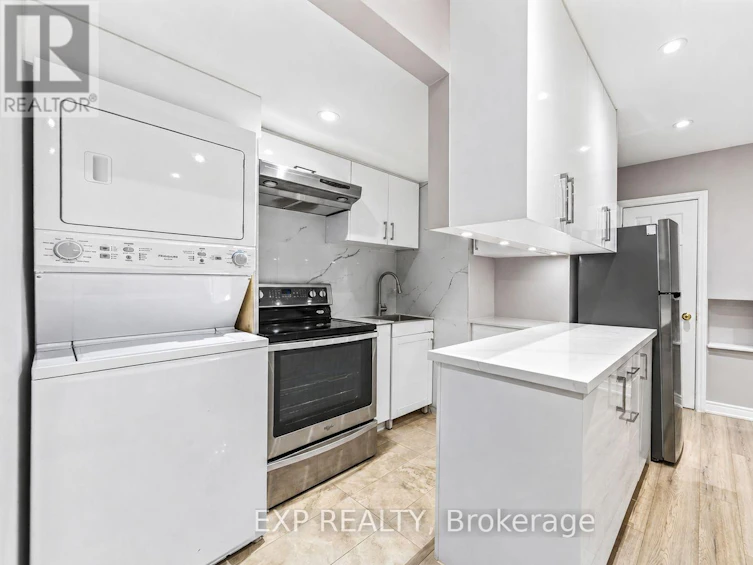 3 Baffin Court, Richmond Hill, ON, L4B 4J6 - 16
