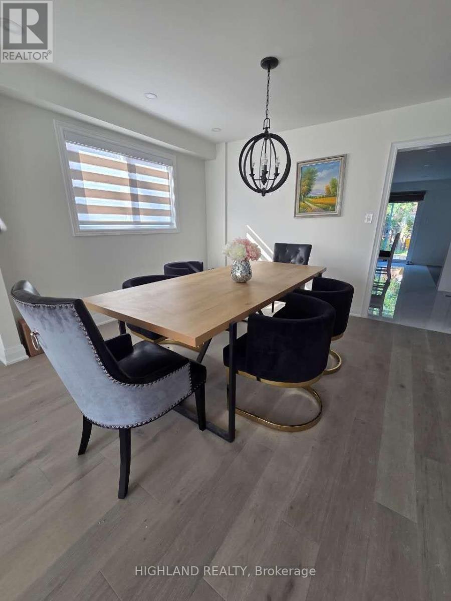 GROUND Floor Room 252 Hickory Circle, Oakville, ON, L6H 4V2 - 6