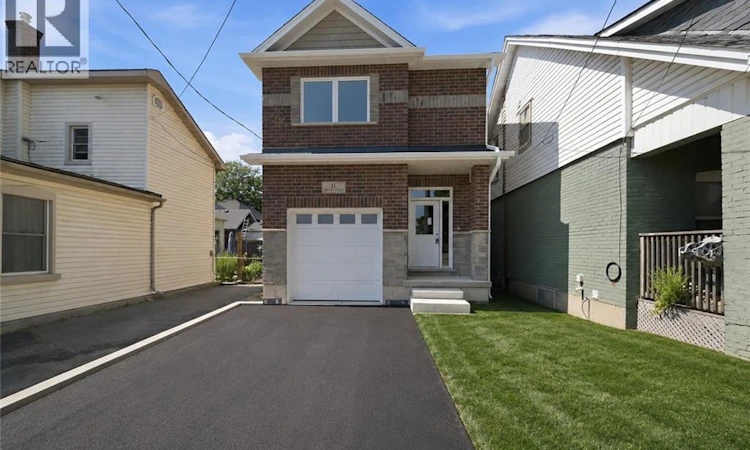 11 Ontario Street