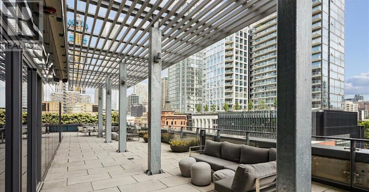 212-5 St Joseph Street, Toronto, ON, M4Y 0B6 - 9