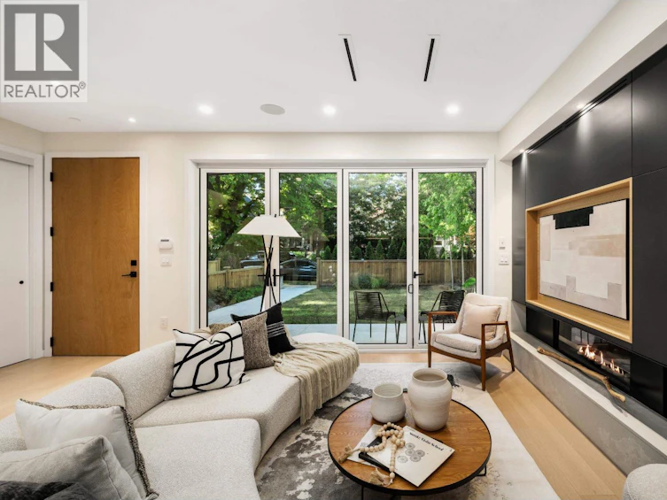 1-2764 W 14 Avenue, Vancouver, BC, V6K 2X2 - 5