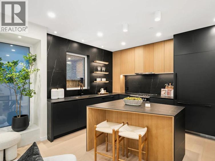 1-2764 W 14 Avenue, Vancouver, BC, V6K 2X2 - 11