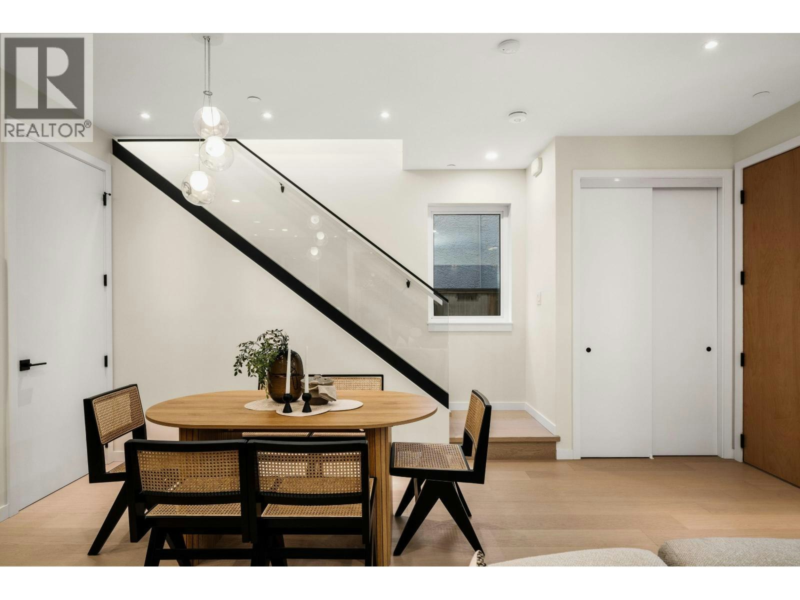 1-2764 W 14 Avenue, Vancouver, BC, V6K 2X2 - 8