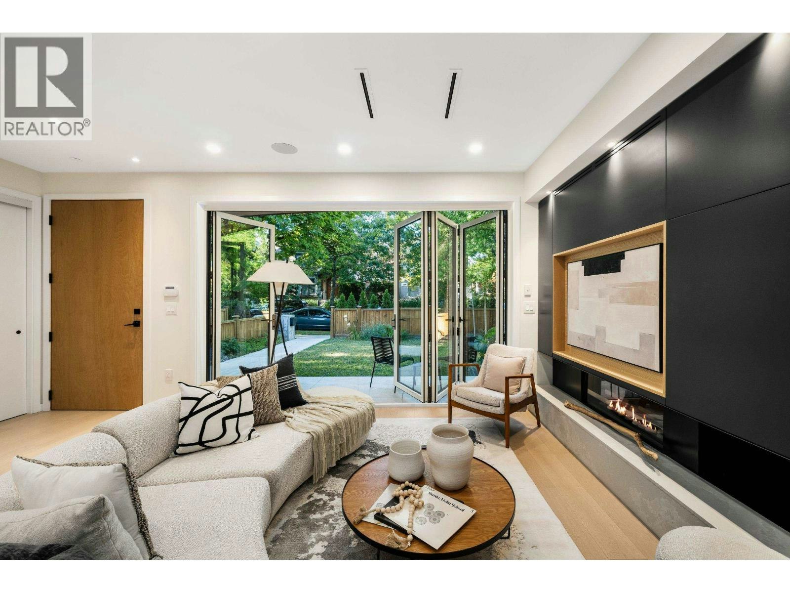 1-2764 W 14 Avenue, Vancouver, BC, V6K 2X2 - 6