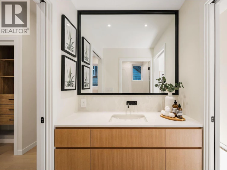 1-2764 W 14 Avenue, Vancouver, BC, V6K 2X2 - 19