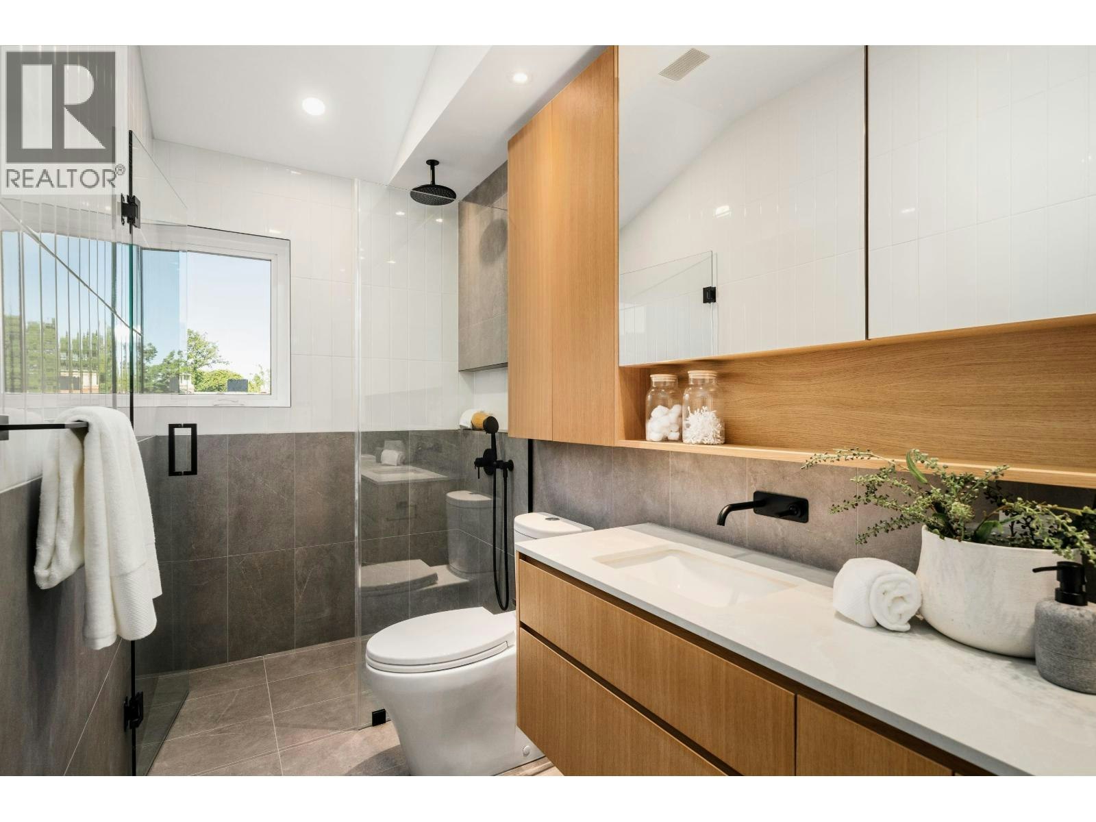 1-2764 W 14 Avenue, Vancouver, BC, V6K 2X2 - 26