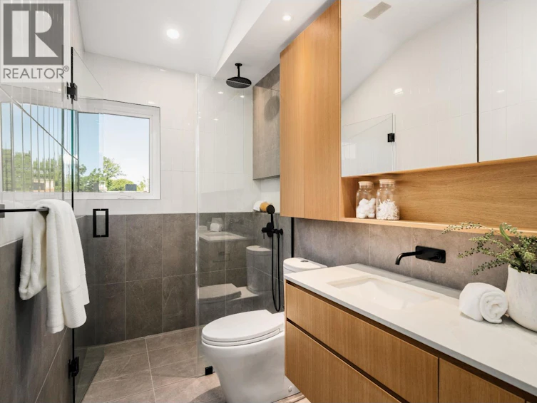1-2764 W 14 Avenue, Vancouver, BC, V6K 2X2 - 26