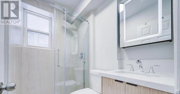 2-882 Broadview Avenue, Toronto, ON, M4K 2R1 - 15