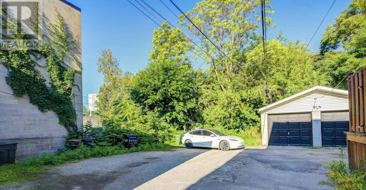 4-882 Broadview Avenue, Toronto, ON, M4K 2R1 - 28