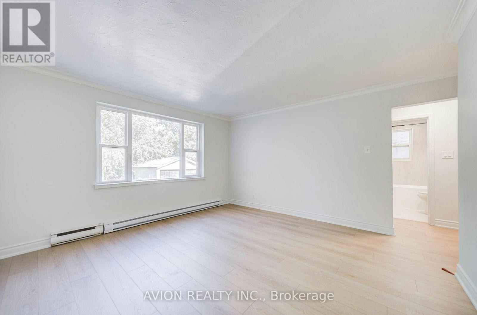 4-882 Broadview Avenue, Toronto, ON, M4K 2R1 - 9