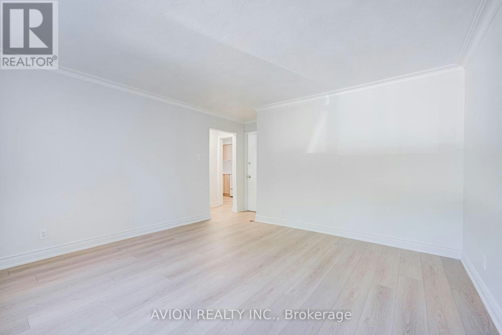 4-882 Broadview Avenue, Toronto, ON, M4K 2R1 - 10
