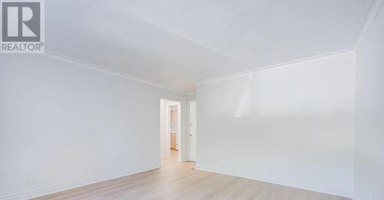 4-882 Broadview Avenue, Toronto, ON, M4K 2R1 - 10