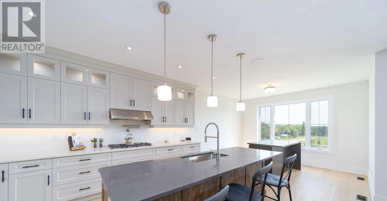96 Waverley Heights, Tay, ON, L0L 1P0 - 4