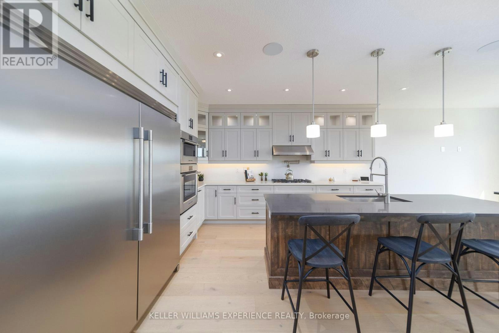 96 Waverley Heights, Tay, ON, L0L 1P0 - 3