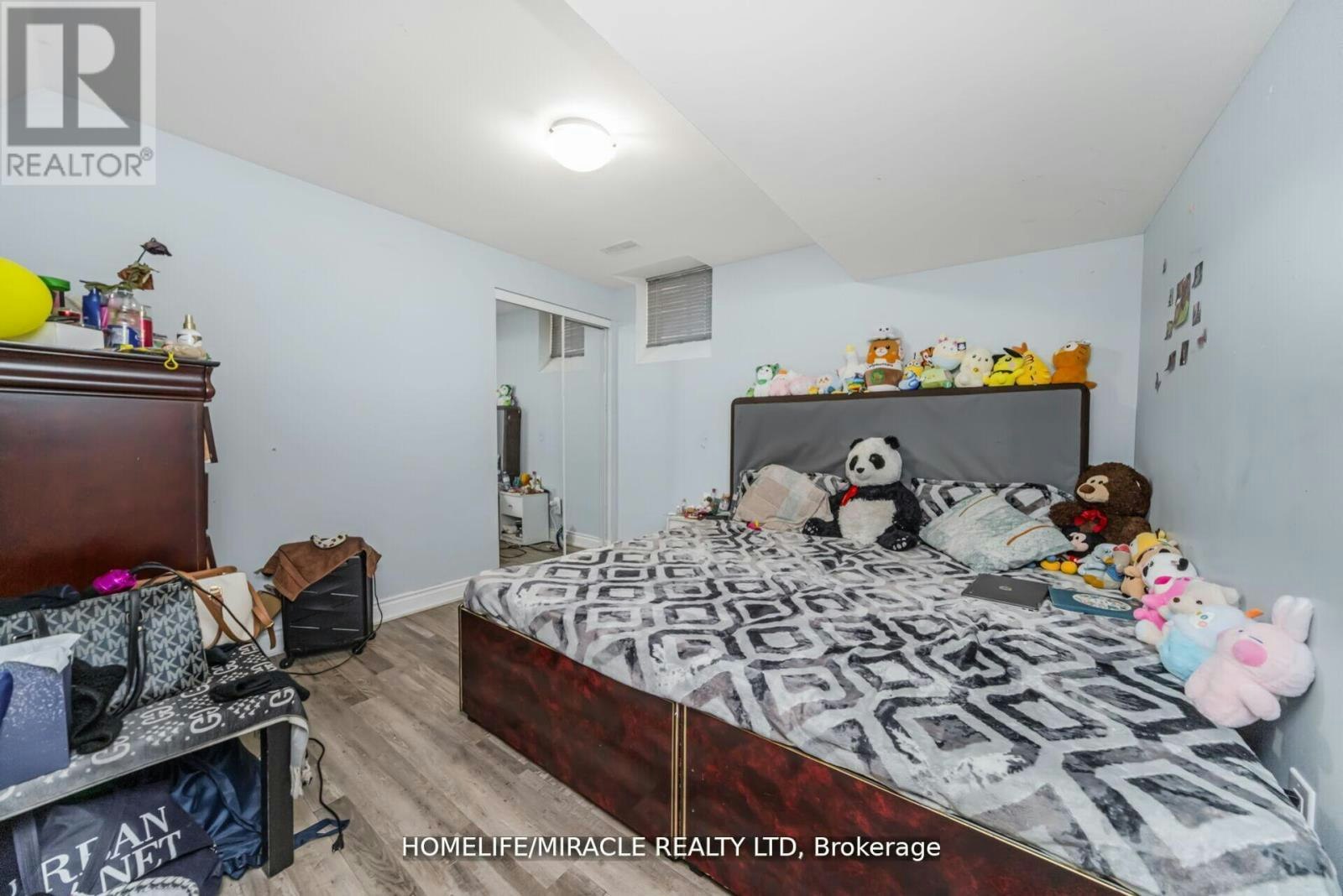 10 Kenora Street, Brampton, ON, L6X 5N8 - 41