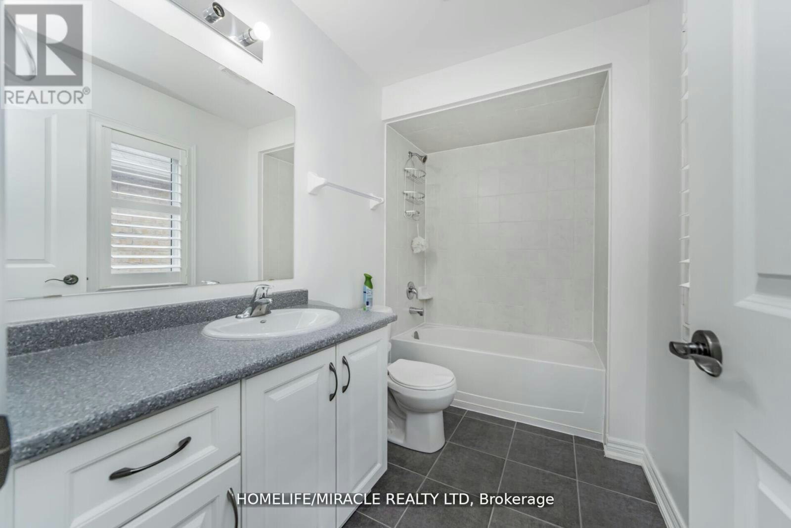 10 Kenora Street, Brampton, ON, L6X 5N8 - 29