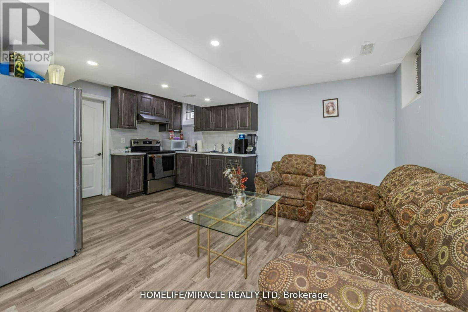 10 Kenora Street, Brampton, ON, L6X 5N8 - 39