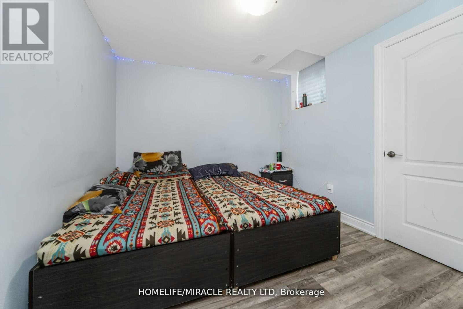 10 Kenora Street, Brampton, ON, L6X 5N8 - 40
